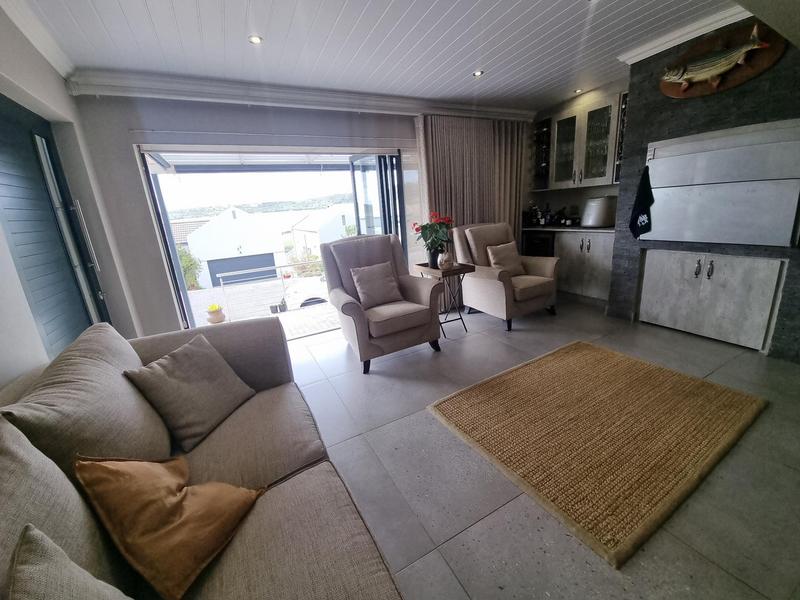 3 Bedroom Property for Sale in Reebok Western Cape